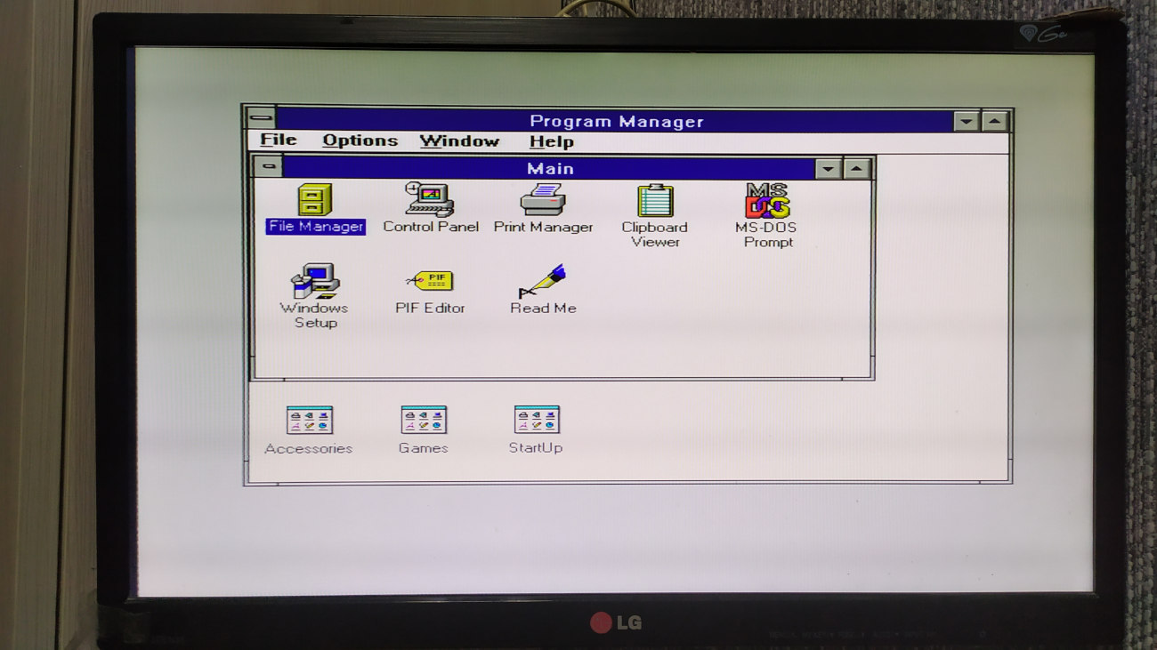 Windows 3.1 running on M8SBC-486