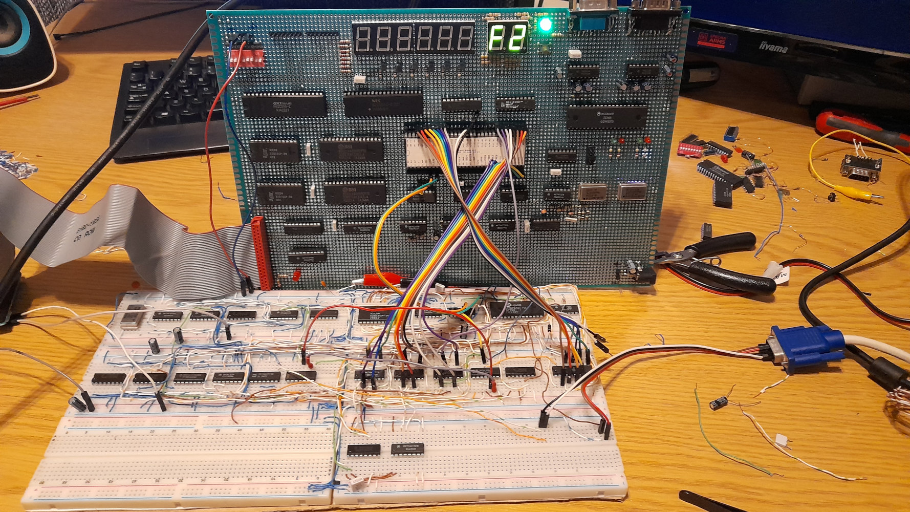 Breadboard GPU connected to the 68000 SBC